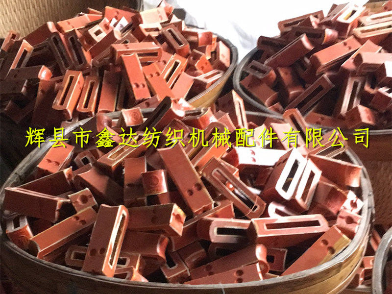 P101織機投梭結